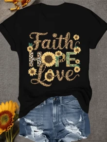 Girasoles vibrantes adornan esta camiseta de mujer que exhibe las palabras fe esperanza y amor inspiradas en la naturaleza y la fortaleza interior para un look moderno y significativo. Esta camiseta de mujer es un lienzo de positivismo y belleza natural. - Negro - Ver 8