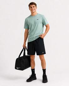 Nike Dri-Fit 吸濕速乾彈性滑順運動短褲 男款 - 黑色 - 查看 3