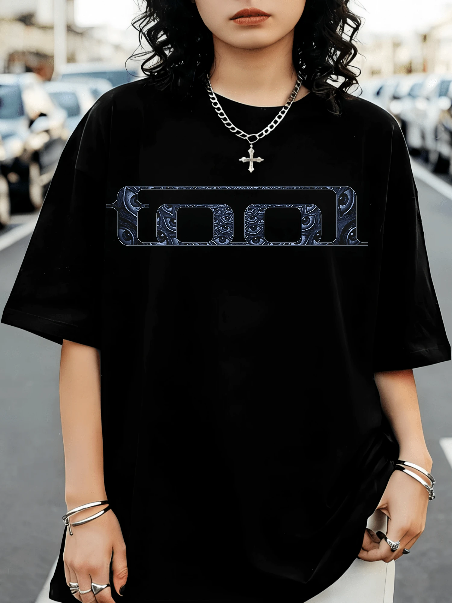 Oversized Black T-Shirt With Tool Eye Logo, A T-Shirt For Rock Band Fans - 黑色 - 查看 1