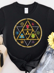 Símbolos místicos dentro de un círculo dorado que fusionan triángulos y formas elementales evocando equilibrio y poder antiguo con detalles modernos camiseta de mujer casual cómoda para uso diario - Negro - Ver 8