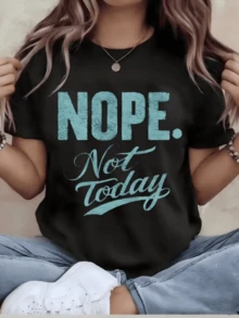 Camiseta de mujer con mensaje motivacional que proclama un rotundo No a las dificultades del día a día invitando a la reflexión y al descanso en lugar de enfrentar desafíos sin energía transmitiendo una actitud positiva de autocuidado y empoderamiento personal en cada uso ideal para un atuendo casual y confortable. - Negro - Ver 1