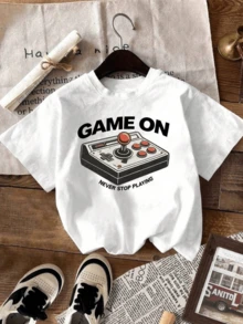 Control retro con palanca roja que simboliza la pasión por los videojuegos y la energía constante para seguir jugando camiseta de mujer casual cómoda ideal para amantes del gaming - Blanco - Ver 1