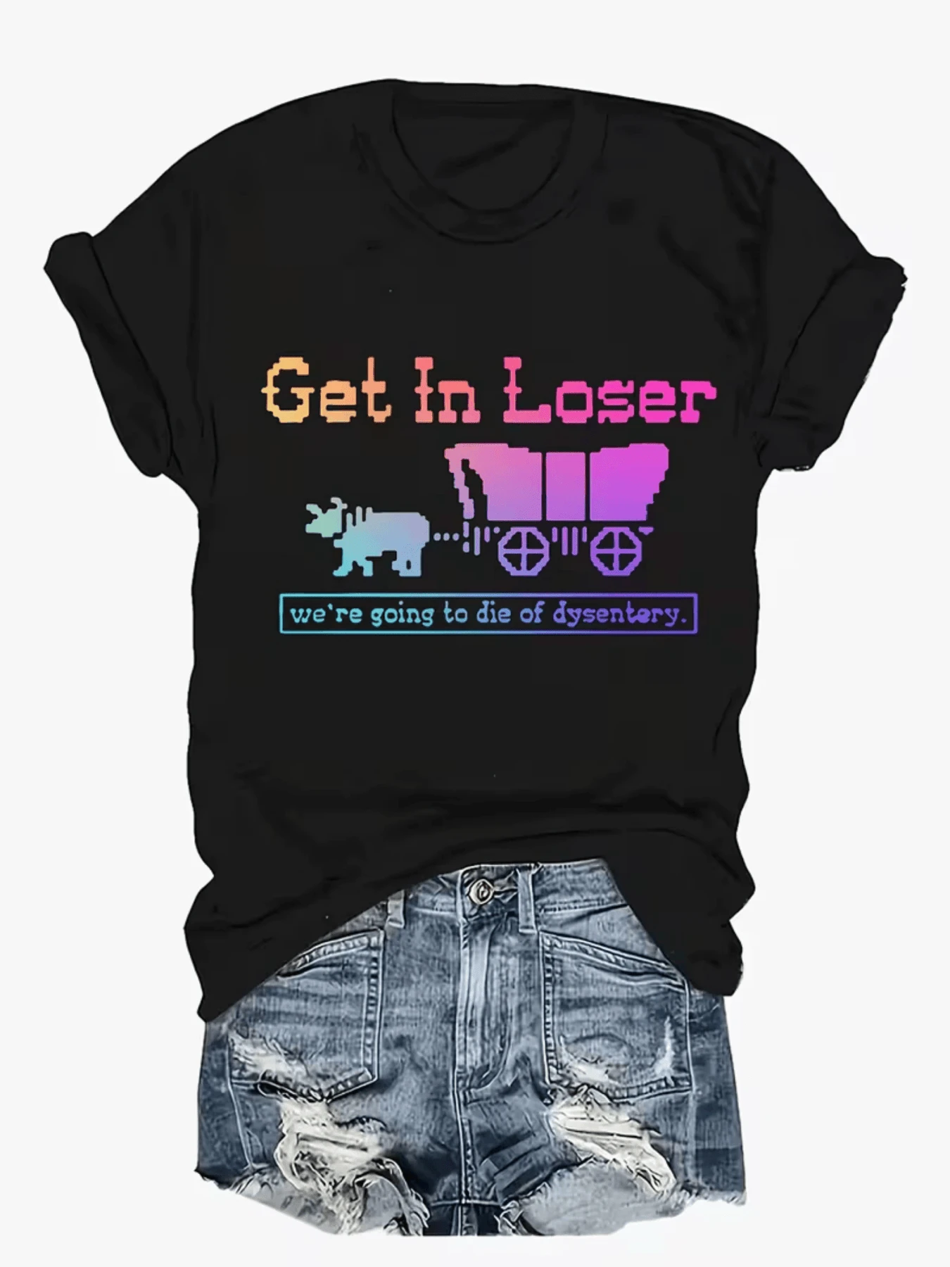 Caravana colorida con buey y mensaje humorístico sobre un viaje antiguo simbolizando aventura retro y espíritu libre camiseta de mujer casual cómoda para uso diario - Negro - Ver 1