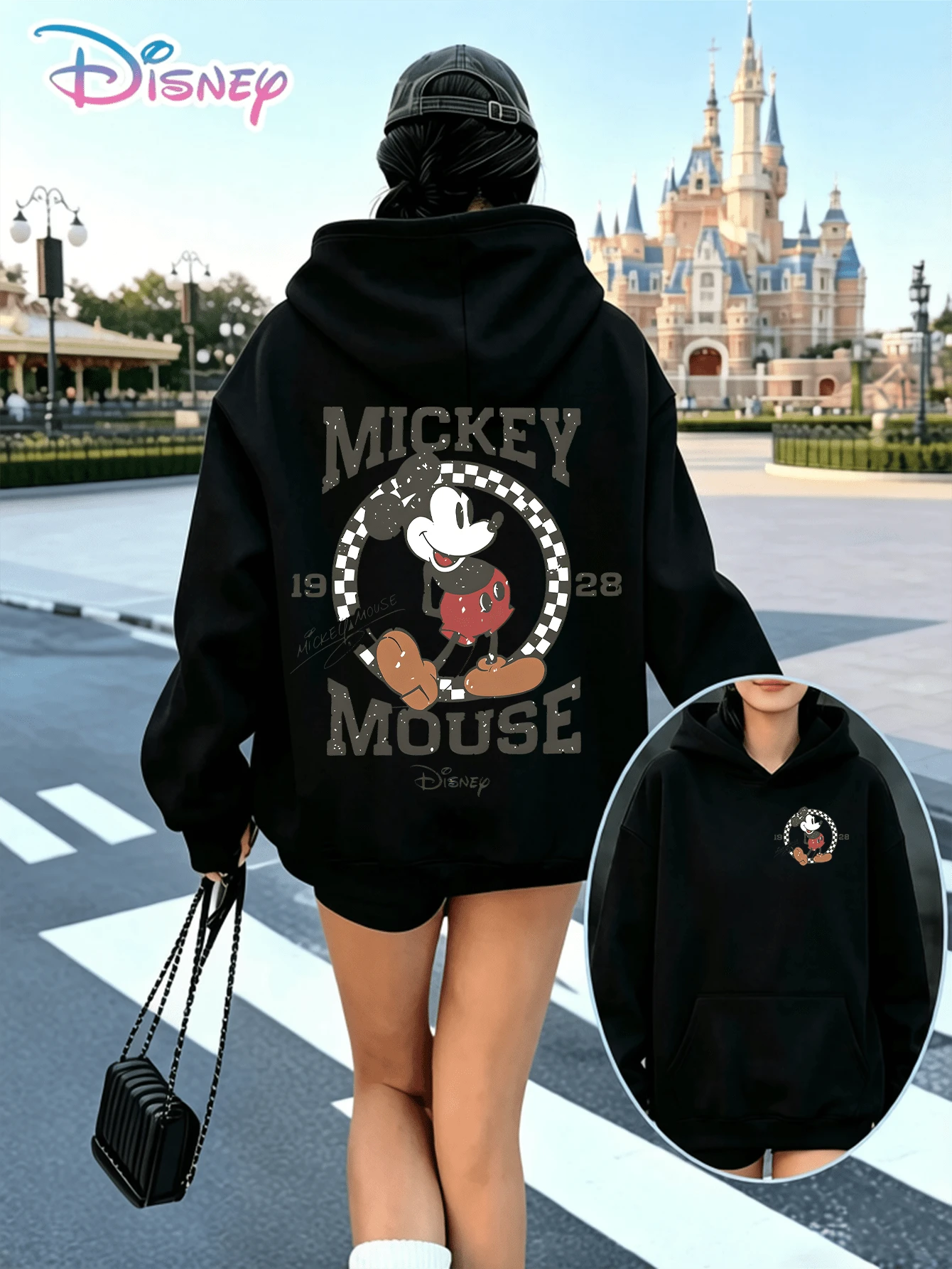 Disney Vintage Checkerboard Mickey Minnie Mouse 1928 Printed Unisex Hoodie With "Mickey Mouse" Slogan. A Relaxed, Casual, And Versatile Top, Perfect For Holiday Gifting. (Unisex Autumn/Winter Clothing/Elegant Casual Outfits/Patterned Hoodies/Printed Tops/Casual Outfits For Retro‑Style Daily Wear) - màu đen - Xem 1