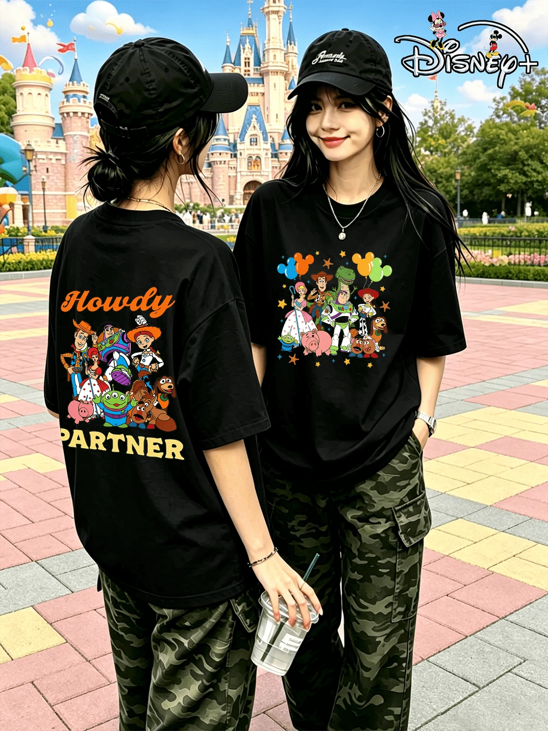 Disney+Howdy PARTNER Summer Crew Neck Loose Fit Women's T-Shirt, Disney Toy Story Characters Print Front And Back, American Western Style, Black Short-Sleeve Top For Girlfriends Outing (Disney T-Shirt/Teen Girl Clothes/Tween Girl Clothes/Baby Tees For Women/Girls Clothes/Toddler Girls Clothes) - 黑色 - 查看 1