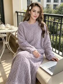 Đồ ngủ mùa đông cỡ lớn mới, áo ngủ ấm áp bằng vải lông san hô, cổ tròn, áo choàng dài nhiều màu, không mũ, đồ mặc nhà mùa thu/đông mới dành cho nữ, váy ngủ nhung lông san hô mùa đông, áo choàng tắm ấm áp mùa đông, áo ngủ dài tay dễ thương, món quà tuyệt vời nhất cho gia đình. - Như hình minh họa. - Xem 10