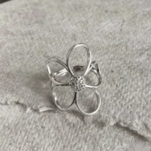 Anillo de flor de margarita hueca vintage - Plateado - Ver 3