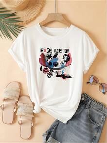 Disney This Pure White T-Shirt Features A Wide-Shoulder Design, A Crew Neck, And Short Sleeves, Making It Perfect For Everyday Wear, Especially During The Warm Spring And Summer Seasons. The Short-Sleeved Top Is Adorned With A Stitch/Lilo & Stitch Cartoon Graphic. It's Not Only An Ideal Choice For Everyday Wear But Also A Wonderful Gift For Family, Friends, And Children. - Nhiều màu - Xem 2