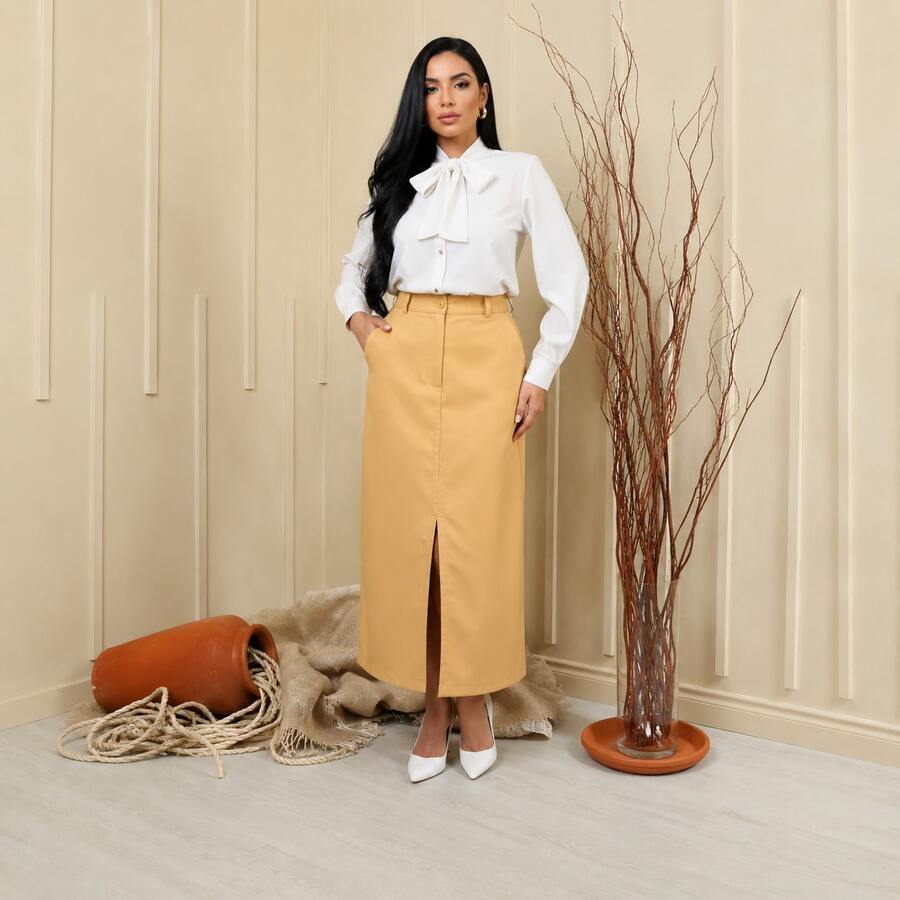 Elegant Straight Tailored Long Skirt, Sizes M40/G42/GG44. Tailored Fabric, Non-Stretch, Formal Style. This Skirt Is Straight, With Pockets, And Fits Very Loosely On The Body. - 黃褐色裸色 - 查看 1