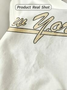 T-shirt casual de verão para mulher, macia, de gola redonda e manga curta, com estampado gráfico New York Script em bege, adequada para uso diário na primavera e no verão, branca - Branco - Ver 4