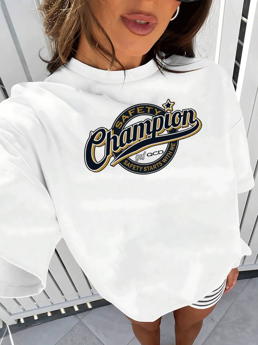 The Champion Proves That It Starts With Me, Showing Pride And Commitment To The Environment. This Women's T-Shirt, Made Of High-Quality Fabric, Is Perfect For Any Casual Occasion. Its Unique And Motivational Design Will Make You Stand Out. Soft, Comfortable Women's T-Shirt For Everyday Wear. - 白色 - 查看 1