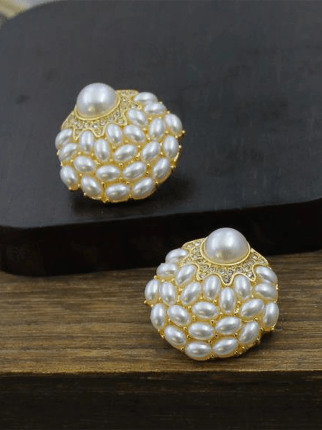 2pcs Fashion White Pearl (ABS) Inlaid Stud Earrings, Suitable For Women's Daily Wear, Formal Events, Beach Parties, Holiday Gifts - Yellow Gold - View 1