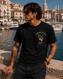 Men's Black T-Shirt, Casual Short Sleeve With "Amalfi Coast Italy" Print - 黑色 - 查看 2