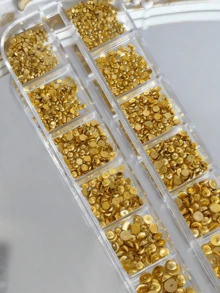 12格 3D 金色半珍珠美甲裝飾，2000顆平底半圓珍珠美甲用，6種尺寸金色珍珠水鑽，適用於美甲設計 DIY 手工服飾鞋子裝飾美甲用品美甲寶石 - 金色 - 查看 5