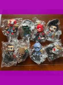 Bộ sưu tập mô hình Marvel Avengers Blind Box Series, mô hình hành động mini mới với đầu xoay được, món quà tuyệt vời cho bạn bè, sinh nhật, tiệc Phục Sinh, siêu anh hùng, Người Nhện, bé trai và bé gái, bao gồm các túi bí mật, đồ sưu tầm phổ biến, quà tặng bất ngờ, quà Halloween, đồ trang trí tiệc, phù hợp cho nhiều dịp! - Nhiều màu - Xem 6
