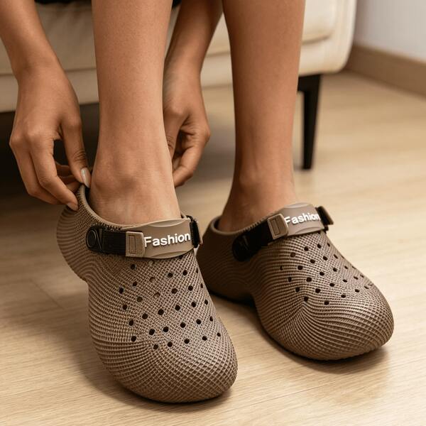 Nya dammulesandaler med stängd tå, andningsbara hål och justerbar hälrem, 3D-texturerad EVA-design, för vår/sommar, utomhus, strand och daglig pendling, halkfria och slitstarka casual clogs