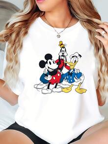 Disney This Pure White T-Shirt Features A Wide-Shoulder Design, A Crew Neck, And Short Sleeves, Making It Perfect For Everyday Wear, Especially During The Warm Spring And Summer Seasons. The Short-Sleeved Top Is Adorned With A Stitch/Lilo & Stitch Cartoon Graphic. It's Not Only An Ideal Choice For Everyday Wear But Also A Wonderful Gift For Family, Friends, And Children. - Nhiều màu - Xem 1