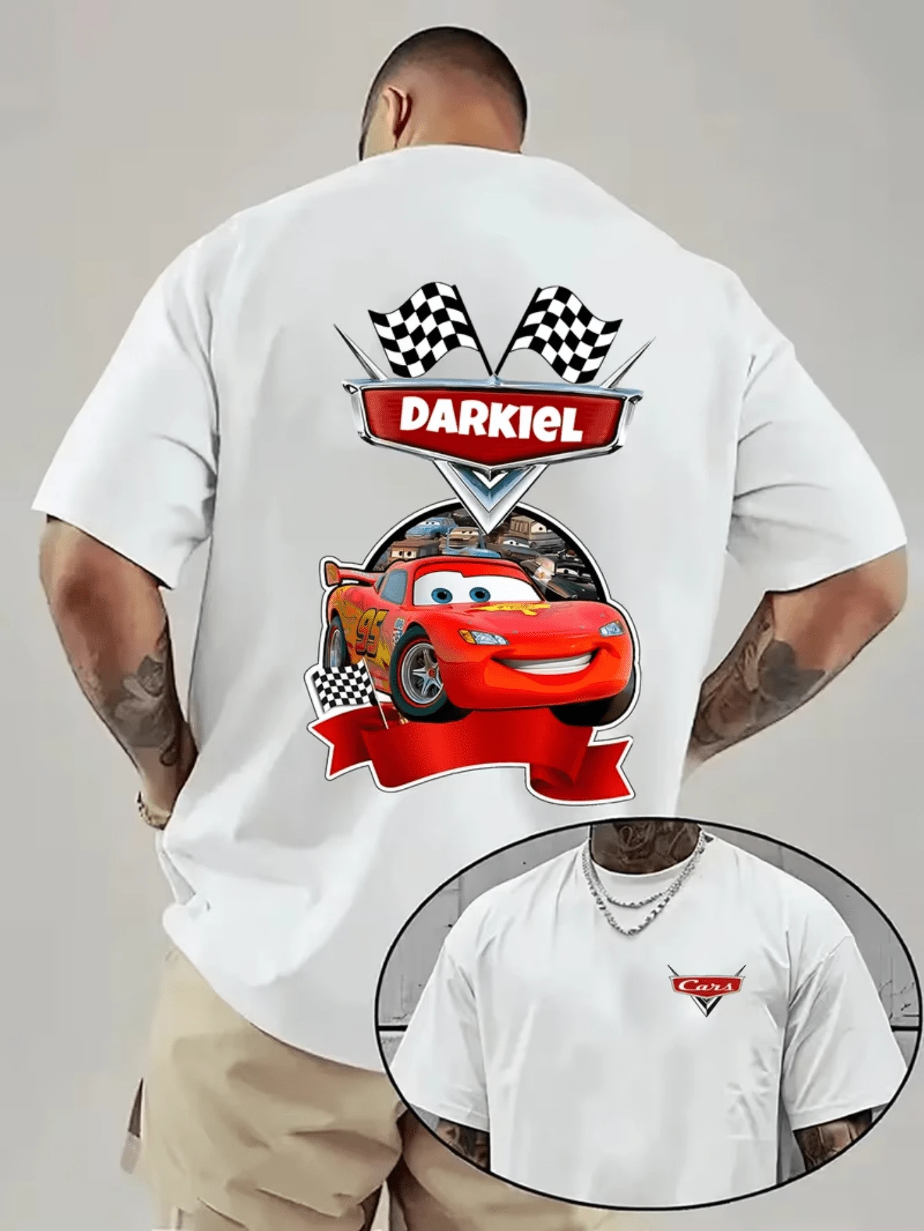(Disney Licensed)Disney Cars Lightning McQueen Champion Checkered Flag Graphic T-Shirt, Men's 100% Cotton Crew Neck Short Sleeve Tee, Loose Oversized Casual Streetwear, Race Flag Lightning McQueen Back & Chest Print T-Shirt For Men, Mens Clothes, Men, Ropa De Hombre, Summer Clothes, Men Shirts, Graphic Tees, Disney Outfits Men, Graphic Tees, Camisetas Para Hombre, Camisas Para Hombre, Summer Outfits For Men, Father's Day Gift, Perfect Gift For Family And Friends, Which Are Necessary For Birthday Parties, Disney Shirts, Mens Clothes, Summer Clothes, Officially Licensed Disney T-Shirts, Disney Men's And Women's Spring/Summer Fashion Casual Short-Sleeve T-Shirts - trắng - Xem 1