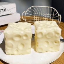巨型起司塊壓力球 大號起司造型捏捏球 不彈跳紓壓玩具 ASMR 感官壓力釋放聖誕禮物 - 彩色 - 查看 9
