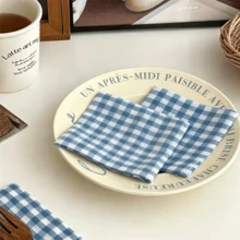 1/6/12/120片装蓝白格子布艺杯垫，吸水性强，隔热效果好，适合茶道、法式等多种场合，亦可作隔热垫、碗垫、咖啡杯垫、水杯垫等使用。适用于咖啡桌装饰、节日、客厅、餐厅、派对、家居装饰等。 - 藍色 - 查看 6