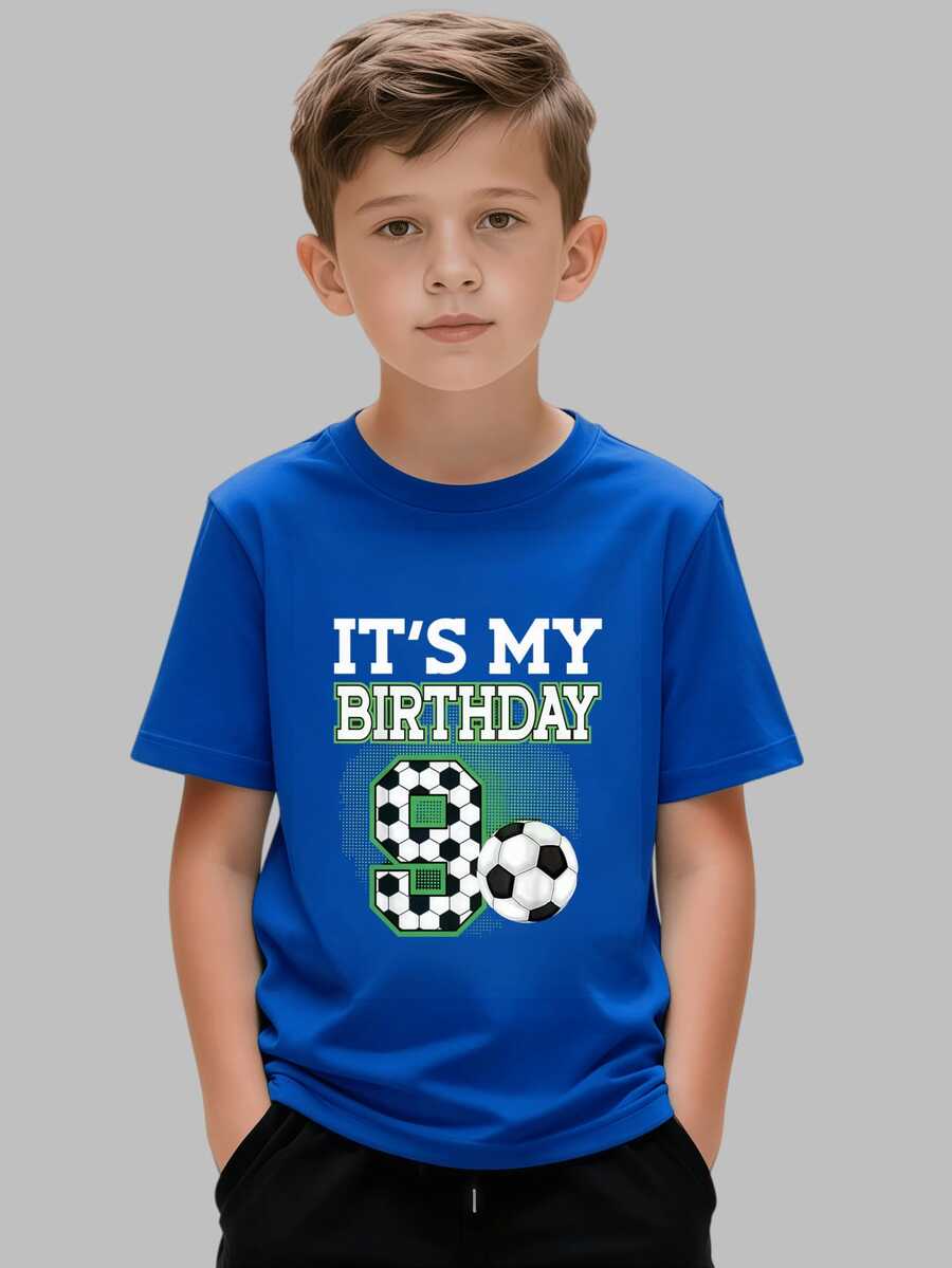 Black Short-Sleeved T-Shirt For Boys, With A Football-Themed Print For A 9th Birthday, Featuring The Text "IT'S MY BIRTHDAY" And A Football Number 9 Pattern. A Cool Black Sports T-Shirt For Children's Birthdays, With Football Elements And A Number 9 Themed Print. A Unique And Birthday Outfit For Boys. - 寶藍色 - 查看 1