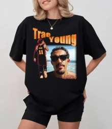 Black T-Shirt With Trae Young Streetwear-Style Collage And Holiday Photo, Unisex Relaxed Fit - 黑色 - 查看 11