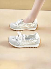 Women's Beige Colorblock Soft Sole Breathable Casual Shoes, Slip-On & Lace-Up Dual Design, Versatile Korean Style, Comfortable For Work, Shopping, Long Standing, College, Daily Commute - Beige - View 1