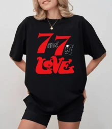 Black T-Shirt With "7 And 7 Is Love" Text, Ps-Ychede-Lic Style, Unisex Relaxed Fit - Black - View 6