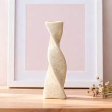 Minimalist Luxury Black Spiral Vase, Modern Geometric Twisted Design, High-End Tabletop Decor, Model Home Living Room Ornament - Minimalist Geometric Vase - View 5