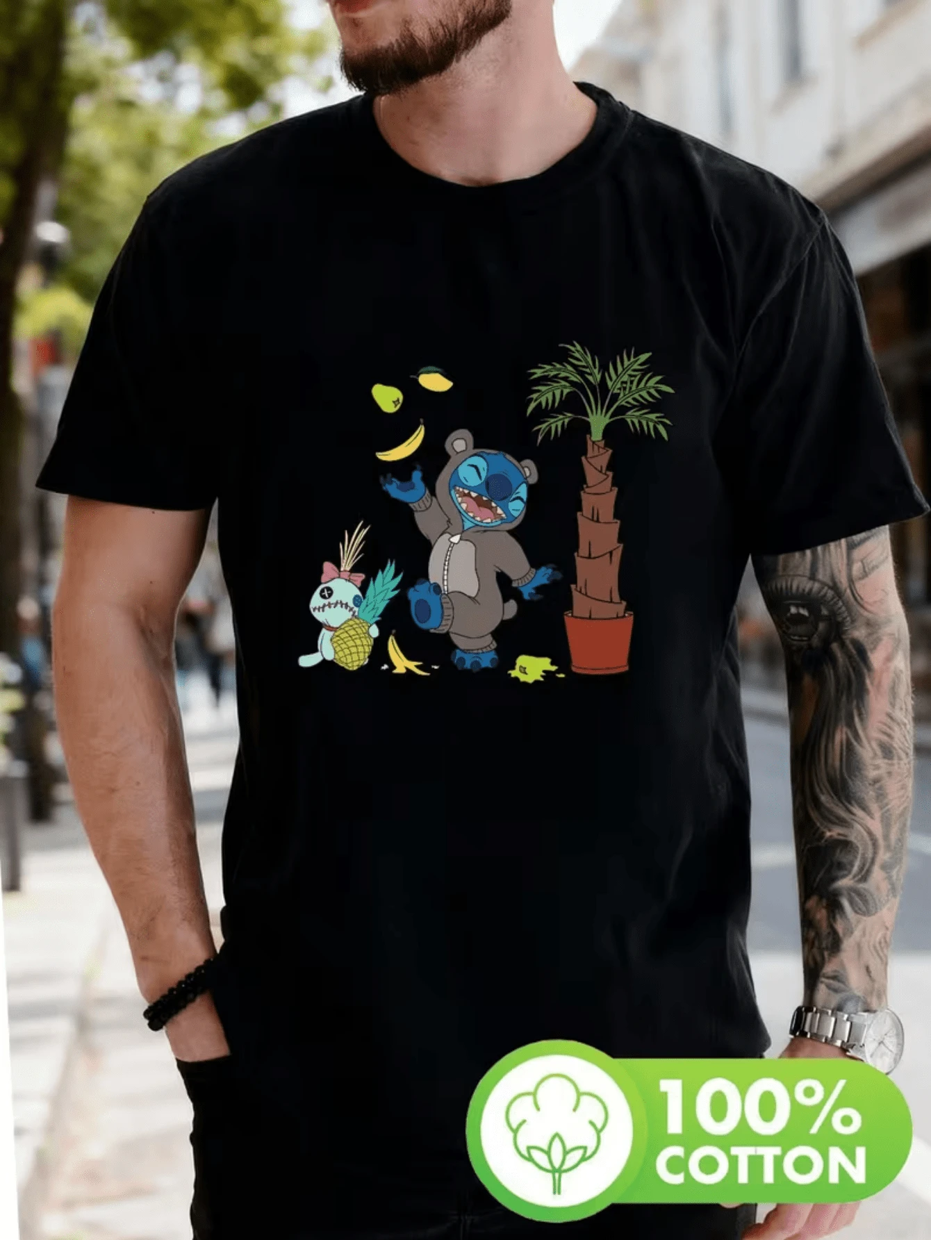 (Disney T Shirts)Stitch (Lilo & Stitch) Koala Costume Cartoon Print With Tropical Fruits & Scrump Doll 100% Cotton Crew Neck Short Sleeve Graphic Tee Men's Playful Summer Casual Top, Mens Clothes, Men, Ropa De Hombre, Summer Clothes, Men Shirts, Graphic Tees, Disney Outfits Men, Graphic Tees, Camisetas Para Hombre, Camisas Para Hombre, Summer Outfits For Men, Father's Day Gift, Perfect Gift For Family And Friends, Which Are Necessary For Birthday Parties, Disney Shirts, Mens Clothes, Summer Clothes, Officially Licensed Disney T-Shirts, Disney Men's And Women's Spring/Summer Fashion Casual Short-Sleeve T-Shirts - màu đen - Xem 1