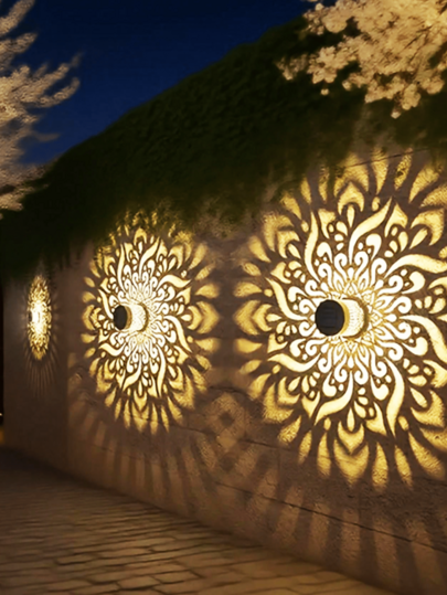 1pc Solar Fence Light, Outdoor Wall Light With Hollow-Out Design, LED Solar Light Suitable For Garden, Yard, Patio, Stairs Lighting, Applicable For Garden, Lawn, Patio, Stairs, Birthday Party Decor, Yard Garden Decor, Front Door Decor, Christmas & Halloween Party Yard Decor, Ramadan Lantern, Ramadan Decor
