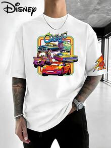T-shirt à manches courtes Disney Lightning McQueen n° 95, imprimé recto verso, motif rétro Cars, détails classiques drapeau à damier et flammes sur les manches, design inspiré de la course automobile. Ce t-shirt blanc à col rond et coupe ample est confectionné en coton 100 % doux et respirant. Idéal pour les fans de Disney, les passionnés de course automobile et les étudiants, il se porte au quotidien, à l'école, lors d'activités de plein air ou de soirées à thème. Cette collection de t-shirts reprend les éléments emblématiques de Disney Cars, le célèbre numéro 95 et les lignes rétro des voitures de course, alliant style urbain américain et design cartoon. Elle est très appréciée des adolescents et des familles. - Blanc - Voir 2