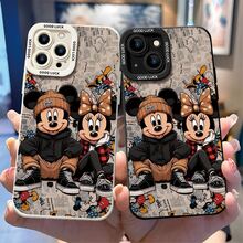 Disney Mickey & Minnie Mouse Streetwear Phone Case, Decorated With Newspaper Background, Hoodie, Plaid Shirt & Sneaker Patterns, Shockproof Protective Cover Compatible With IPhone 17/16/15/14/13/12/11 Pro, Perfect Gift For Family, Friends, Birthdays, Holidays, Boyfriends, Girlfriends & Valentine's Day - trắng - Xem 3