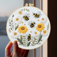 1pc 15*15cm/5.9*5.9in-20*20cm/7.9*7.9in Flower & Bee Embroidery Kit, Adult Beginner DIY Handmade Embroidery Set, Home Decor Gift, Women's Sewing Gift, Includes User Manual, Printed Pattern Fabric, Embroidery Hoop, Needle & Thread - A - View 4