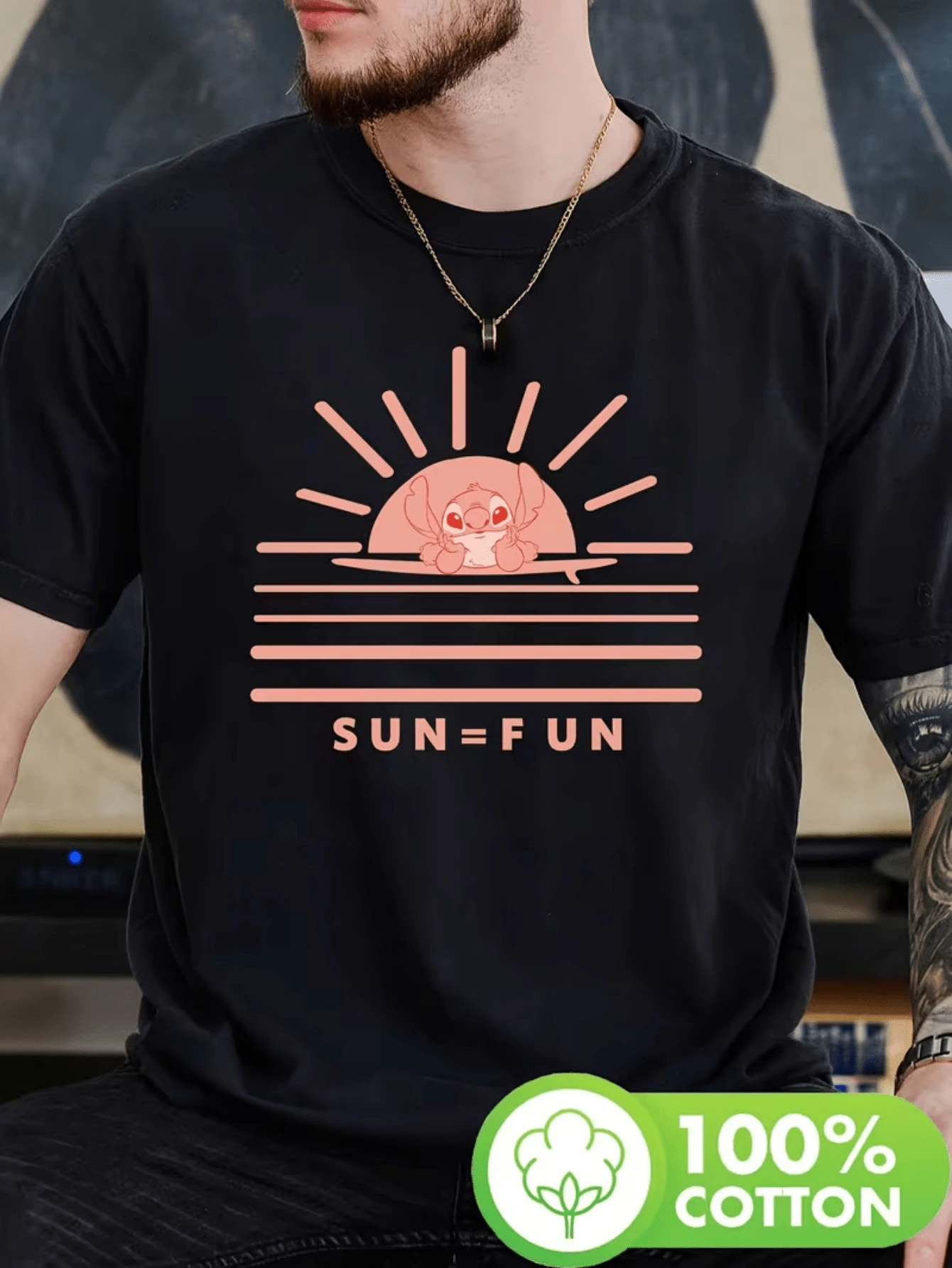 (Disney T Shirts)Stitch (Lilo & Stitch) "Sun = Fun" Minimalist Sunset Surf Line Art Print 100% Cotton Crew Neck Short Sleeve Graphic Tee Men's Summer Beach Casual Top, Mens Clothes, Men, Ropa De Hombre, Summer Clothes, Men Shirts, Graphic Tees, Disney Outfits Men, Graphic Tees, Camisetas Para Hombre, Camisas Para Hombre, Summer Outfits For Men, Father's Day Gift, Perfect Gift For Family And Friends, Which Are Necessary For Birthday Parties, Disney Shirts, Mens Clothes, Summer Clothes, Officially Licensed Disney T-Shirts, Disney Men's And Women's Spring/Summer Fashion Casual Short-Sleeve T-Shirts - màu đen - Xem 1