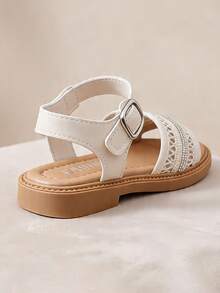 Sandal Putih Anak Usia 3-12 Tahun, Model Terlaris. Dekorasi Kristal di Bagian Atas + Gesper Persegi Logam di Tumit, Desain Pengait dan Perekat yang Dapat Diatur. Sol Anti Selip Cokelat Lembut, Insole Lembut. Segar dan Serbaguna, Cocok untuk Berbagai Pakaian dan Pemakaian Sehari-hari. - Krem - View 7