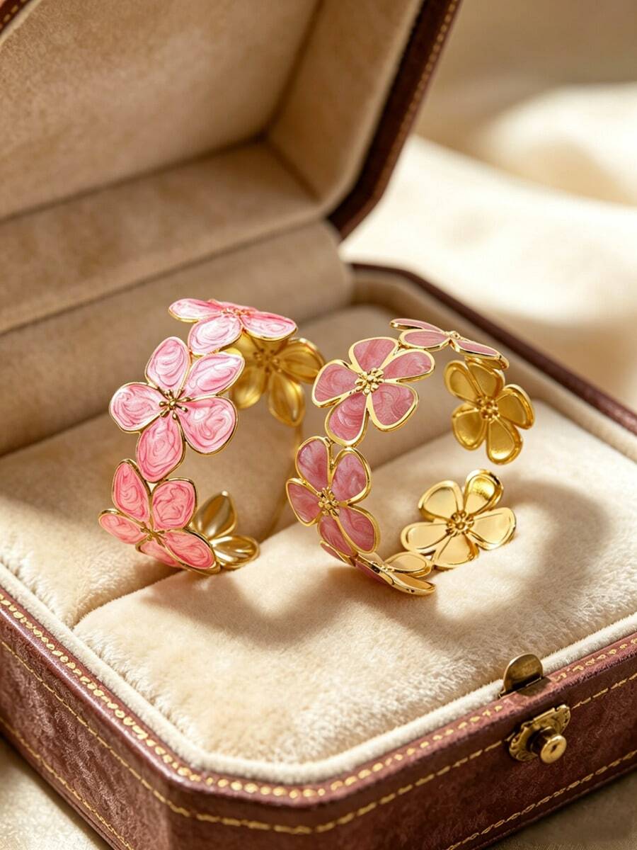 3 PIEZAS Pulseras de acero inoxidable para mujer con diseño minimalista de moda vintage elegante, forma de flor de plumeria/flor de cuatro hojas asimétrica, adecuadas para uso diario/fiesta/banquete nocturno/desplazamiento/té de la tarde/pueden ser un regalo festivo para seres queridos - Amarillo Oro - Ver 1