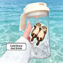 1/5 Stück 500ml süße Otter Händchen haltend Muster Plastikbecher mit Strohhalm, Tragegriff und auslaufsicheren Deckel, transparenter Eiskaffeebecher, niedliches Otter-Paar Design, ideal für den täglichen Gebrauch, tolles Geschenk für Tierliebhaber und Mädchen - Mehrfarbiger Otter - Übersicht 2