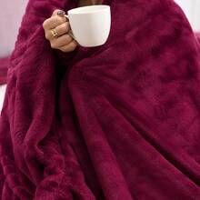 Anti-Allergic Soft Premium Double And Queen Blanket, Velvety And Soft Touch, Flannel Habitat - Burgundy - View 2