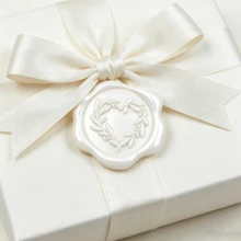 25pcs/Pack Pearl White Heart Flower Wreath Pattern Wax Seal Stickers, For Wedding Invitations, Party Invitations, Gift Packaging, Scrapbooking Decoration - Pearlescent White - View 6
