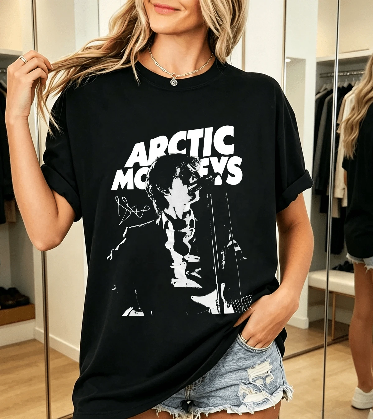 Arctic Monkeyss 100% Cotton T-Shirt Alex Turner - Black - View 1