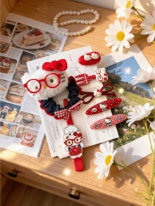 Miniso Set Aksesori Rambut Hello Kitty 7 Buah Termasuk Jepit Rambut, Ikat Rambut, Jepit Rambut Halus, Lembut, Ringan, Nyaman, Praktis, Mudah Digunakan untuk Wanita dan Dewasa, Pemakaian Sehari-hari, Pesta, Cosplay, Hadiah. Termasuk Jepit Rambut Ekor Kuda, Jepit Poni. - gaya1 - View 2