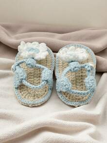 1 Pair Handmade Infant Sandals, Crochet Daisy Flower Design, Yellow & White, Pearl Button Detail - Baby Blue - View 6