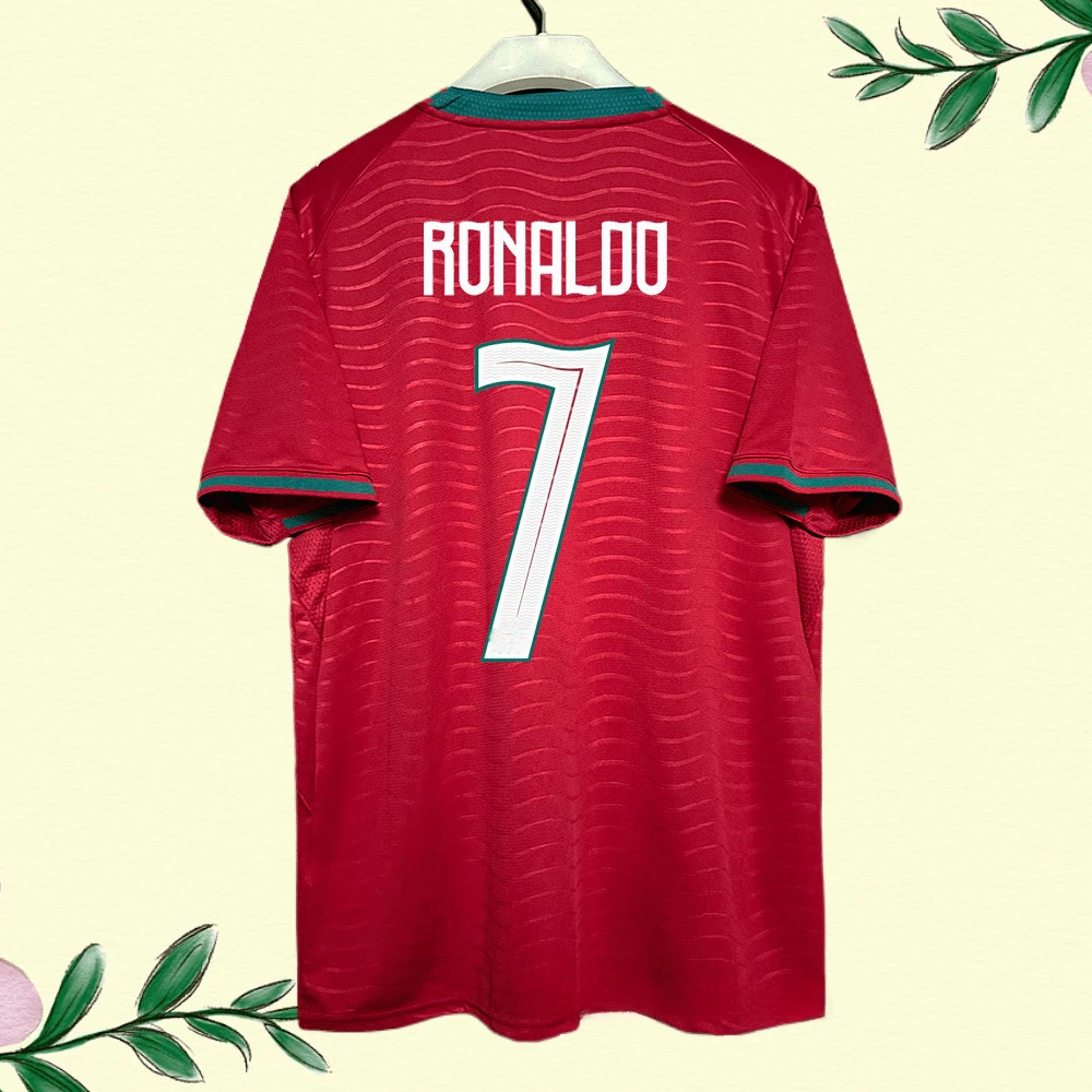26-27 Season Portuguese National Team Home Red Jersey, Fan Version With Numbers 3 / 7 / 8 / 9 / 10 / 17 / 18 / 20 / 21 / 23 Printed, Breathable Sports Short Sleeves - 26-27 葡萄牙 主 球員 - NO. 7 - 查看 1