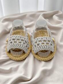 1 par de sandalias de bebé tejidas a mano, zapatos de punto suaves para pre-caminantes - Gris Claro - Ver 3