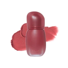 Son tint dưỡng môi Etude có công thức nhẹ nhàng, tạo nên kết cấu căng mọng, ẩm mượt với màu sắc lâu trôi và không dễ lem. Cọ môi chính xác lướt nhẹ trên môi, cho lớp son tự nhiên, có thể điều chỉnh độ đậm nhạt để phù hợp hoàn hảo với tông da của bạn. Có nhiều màu sắc đa dạng để lựa chọn. - 03 Còn gì khác ngoài tình yêu? - Xem 11