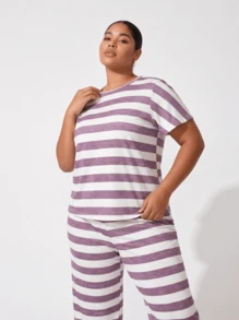 2pcs/Set Plus Size Women's Cute Striped Print Short Sleeve T-Shirt And 3/4 Pants Pajama Set, Comfortable Home Wear For Spring, Summer, Autumn, Slightly Stretchy - Purple - View 5