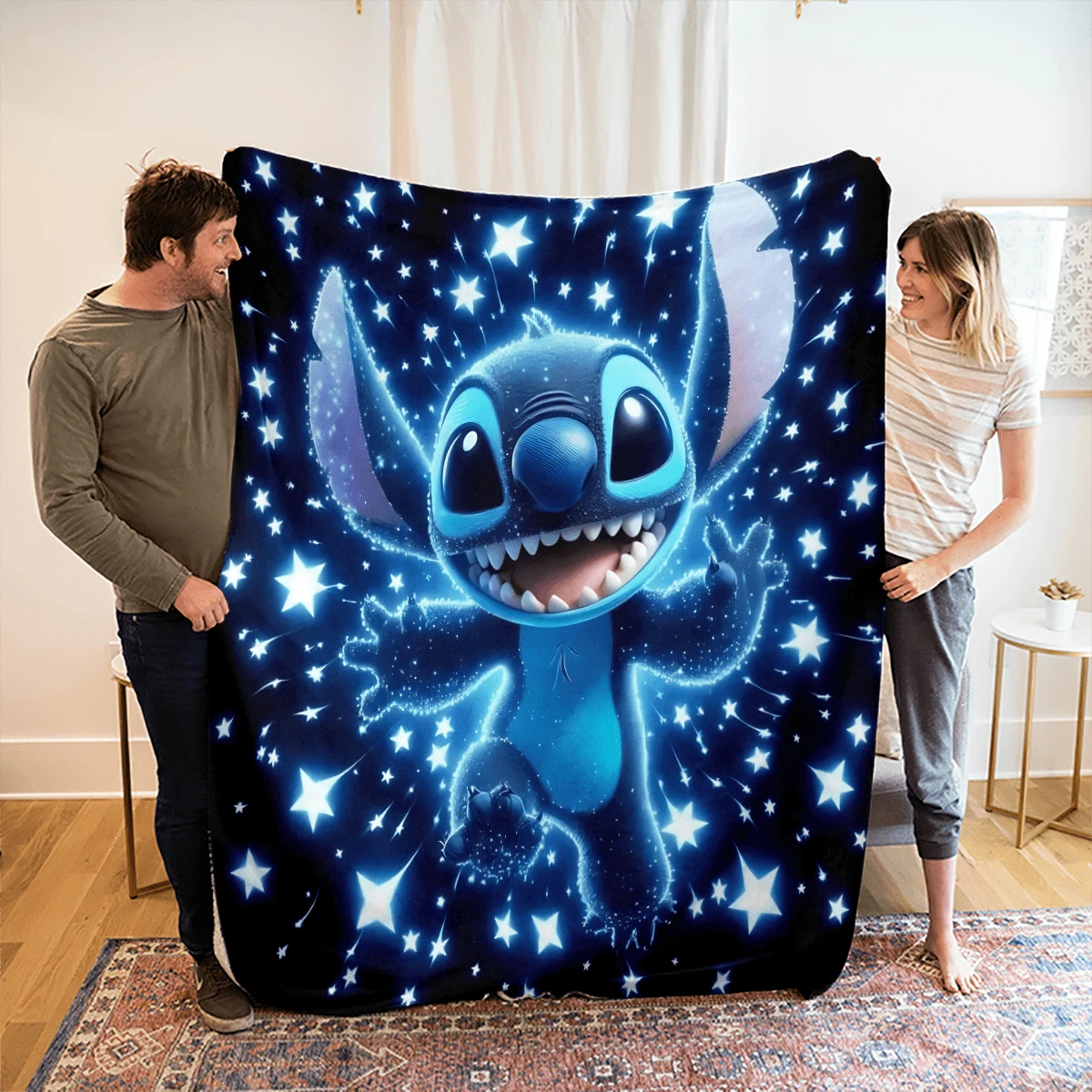 Chăn nỉ in họa tiết hoạt hình Disney Stitch All-Star, chăn phủ điều hòa - 100% polyester dệt chần bông, in kỹ thuật số - bộ đồ giường thoải mái phù hợp cho mọi mùa, hoàn hảo để ngủ trưa, cắm trại, du lịch - món quà lý tưởng cho bạn bè và gia đình, chăn nỉ thoải mái - có nhiều kích cỡ, siêu mềm, phù hợp cho sofa/giường, thiết yếu cho mọi mùa - Nhiều màu - Xem 1