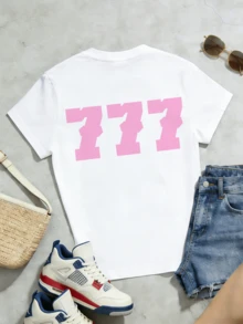 Camiseta de manga corta con cuello redondo suave y casual para mujer, el estampado gráfico del número de la suerte 777 en rosa combina con los atuendos de primavera y verano. - Blanco - Ver 5