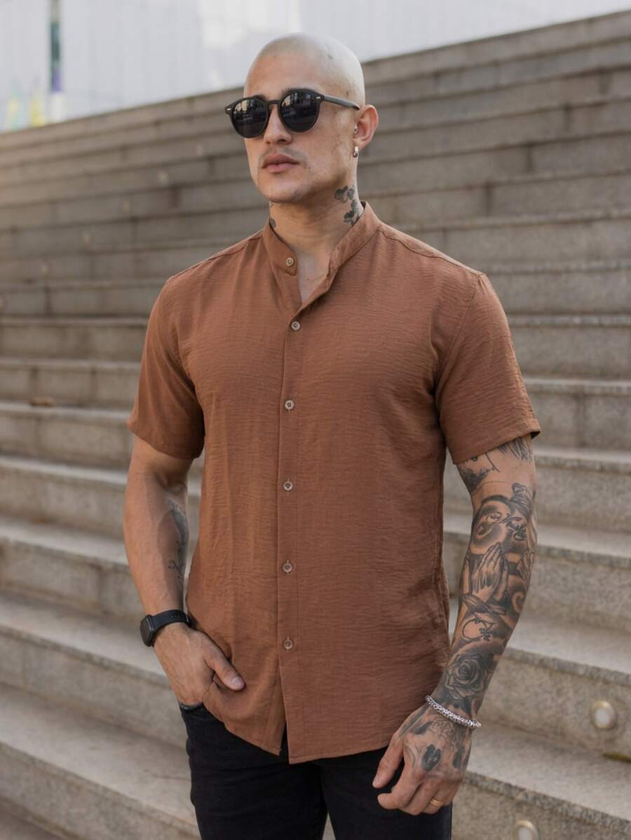 Men's Short Sleeve Shirt With Priest Collar Premium Quality Light And Fresh Fabric Easy To Iron - 咖啡棕 - 查看 1